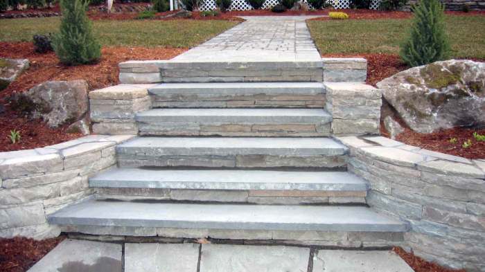 Is it easy to make entrance stone decoration