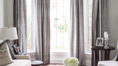 How to decorate 3 bow window with curtains