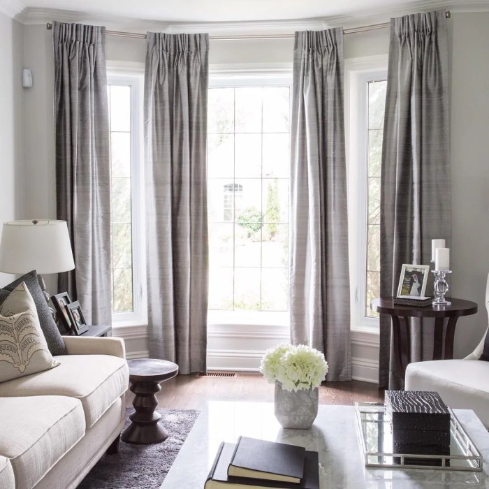 How to decorate 3 bow window with curtains