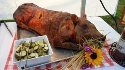 How to cook a pig hawaiian style